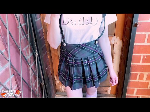 ❤️ Schoolgirl Sucks nws dick tob thiab fucks es tsis txhob ntawm chav kawm. ❌ Fucking video ntawm hmn.sexvideogif.ru% Ib ❤